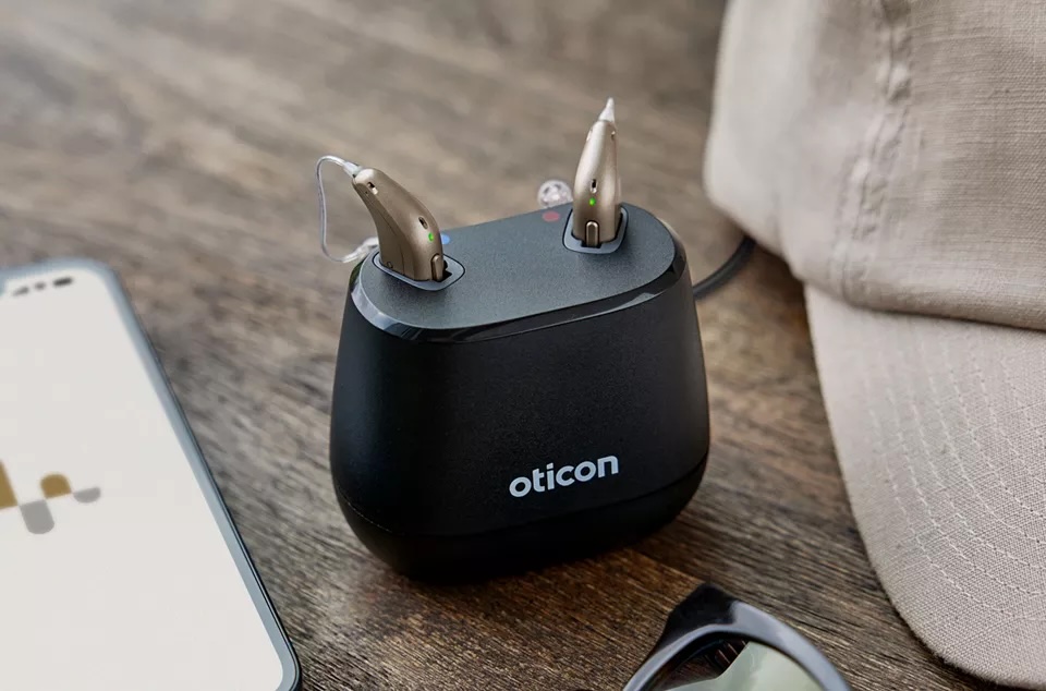 Oticon-hearing-aids-soundrichhearing